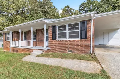 774 Virginia Cir, Forest Park, GA 30297
