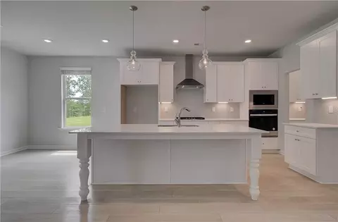 Kitchen - 205 Haverling Pass, Hampton, GA 30228 photo 2 of 4