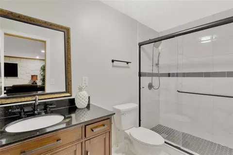Bath - 925 Bethany Rd, Covington, GA 30016 photo 10 of 11