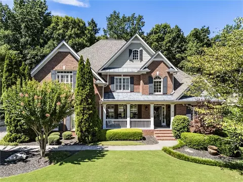 310 Newcastle Dr, Alpharetta, GA 30009