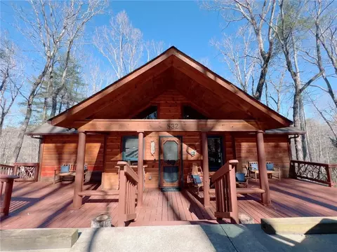 532 Highland Trl, Cleveland, GA 30528