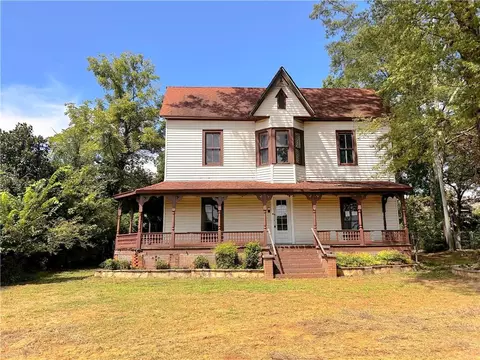 4430 Northside Dr, Acworth, GA 30101
