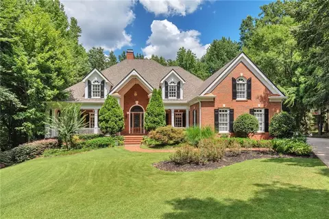 2160 Sugarloaf Club Dr, Duluth, GA 30097