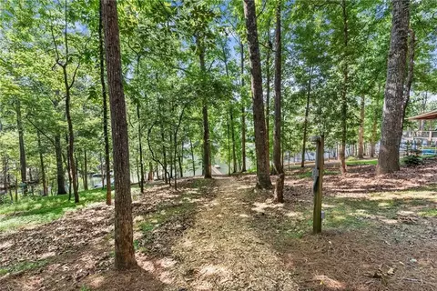 Exterior - 8915 Bridgeview Cir, Gainesville, GA 30506 photo 12 of 14