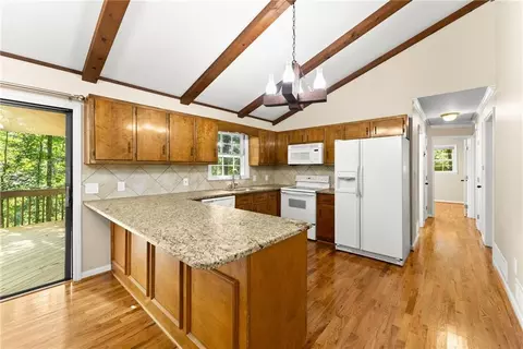 Kitchen - 8915 Bridgeview Cir, Gainesville, GA 30506 photo 1 of 2