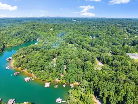 View/Area - 8915 Bridgeview Cir, Gainesville, GA 30506 photo 11 of 16