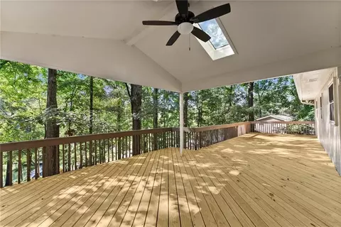 Exterior - 8915 Bridgeview Cir, Gainesville, GA 30506 photo 7 of 14