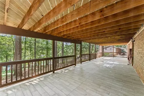 Exterior - 8915 Bridgeview Cir, Gainesville, GA 30506 photo 10 of 14