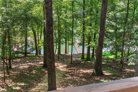View/Area - 8915 Bridgeview Cir, Gainesville, GA 30506 photo 1 of 16