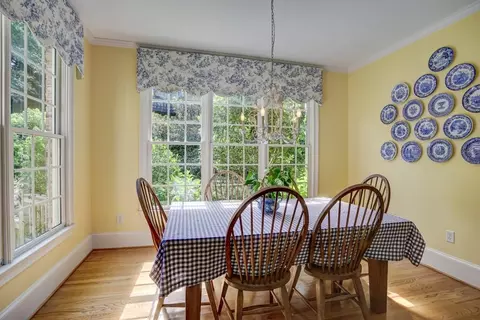 Dining - 7075 Brixton Pl, Suwanee, GA 30024 photo 5 of 5