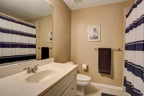 Bath - 7075 Brixton Pl, Suwanee, GA 30024 photo 8 of 8