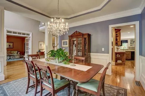 Dining - 7075 Brixton Pl, Suwanee, GA 30024 photo 4 of 5