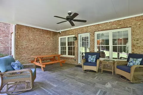 Exterior - 7075 Brixton Pl, Suwanee, GA 30024 photo 8 of 12
