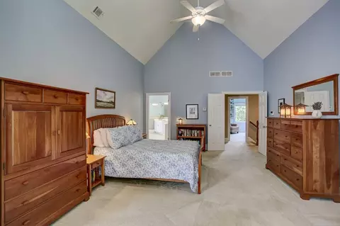 Bedroom - 7075 Brixton Pl, Suwanee, GA 30024 photo 3 of 8