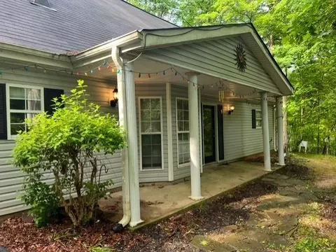 103 Pacer Ct, Waleska, GA 30183