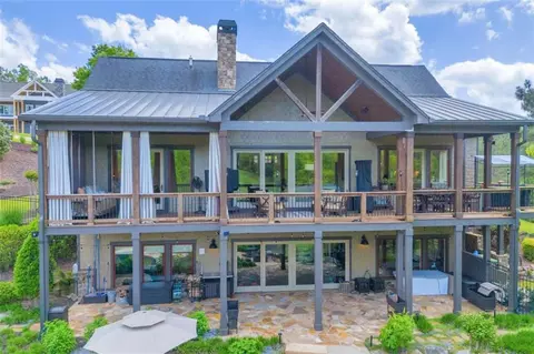 1644 Currahee Club Dr, Toccoa, GA 30577