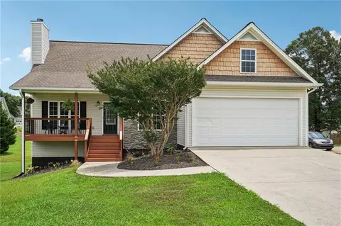 742 Calloway Dr, Rockmart, GA 30153