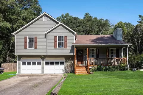 170 Brandon Woods Cir, Hiram, GA 30141