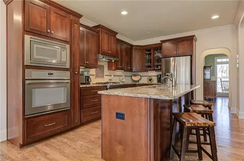 Kitchen - 103 Old Avery Dr, Canton, GA 30115 photo 2 of 9