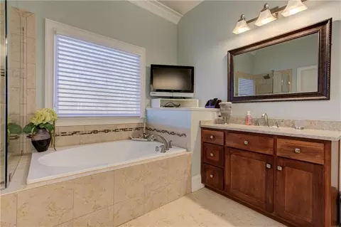 Bath - 103 Old Avery Dr, Canton, GA 30115 photo 4 of 11