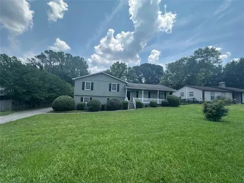 1572 Blackwell Rd, Marietta, GA 30066
