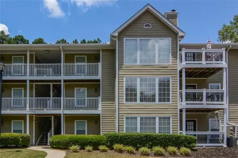 411 Berkeley Woods Dr, Duluth, GA 30096