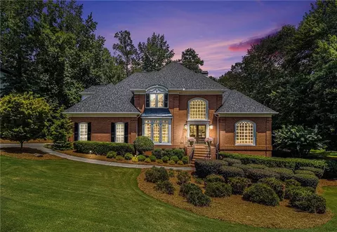 9695 Foxworth Dr, Alpharetta, GA 30022