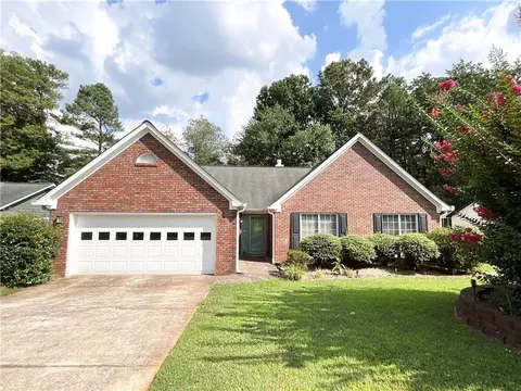 Exterior - 3070 Bugle Dr, Duluth, GA 30096 photo 2 of 22