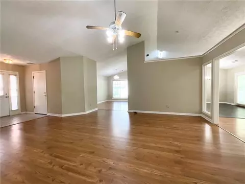 Living - 3070 Bugle Dr, Duluth, GA 30096 photo 2 of 10