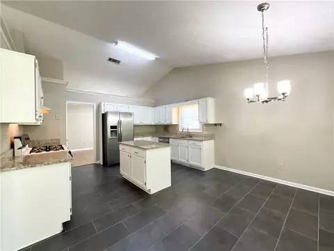 Kitchen - 3070 Bugle Dr, Duluth, GA 30096 photo 3 of 5
