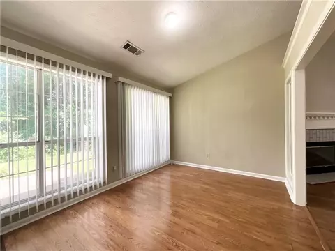 Living - 3070 Bugle Dr, Duluth, GA 30096 photo 7 of 10