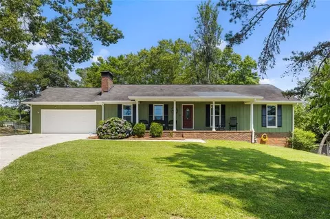 11952 E Cherokee Dr, Ball Ground, GA 30107