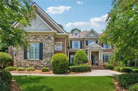 109 Rocky Point Ct, Acworth, GA 30101