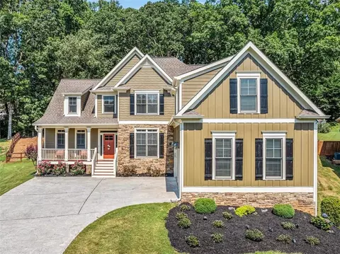 412 Kings Point Dr, Canton, GA 30115