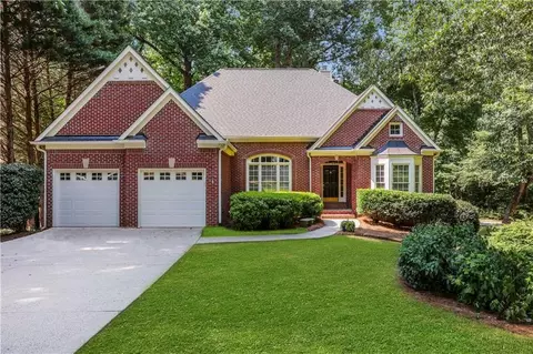 6810 Black Fox Ln, Cumming, GA 30040