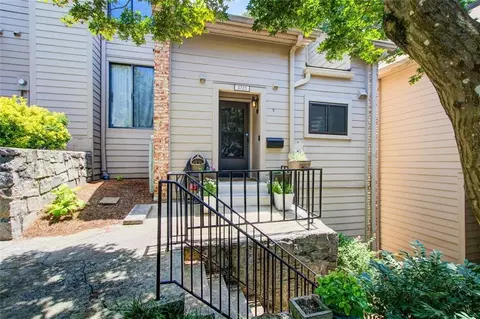 3723 Stonewall Cir SE, Atlanta, GA 30339