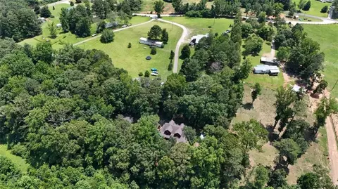 111 Nelson Rd, Franklin, GA 30217