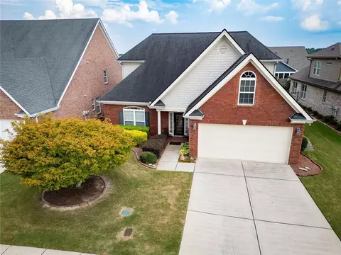 420 Mckenzie Grace Ln, Grayson, GA 30017