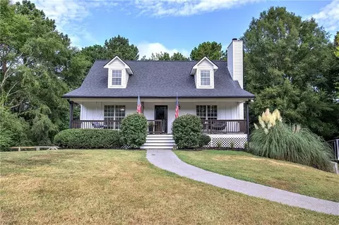 14 Brook Hollow Ln, Cartersville, GA 30121