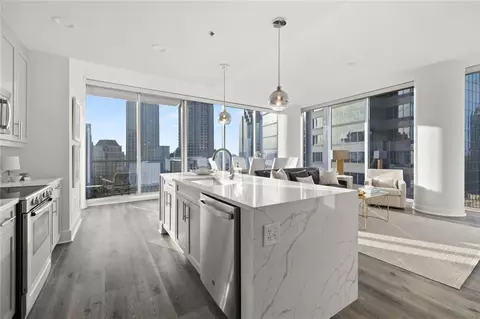 1080 Peachtree St NE #1902, Atlanta, GA 30309