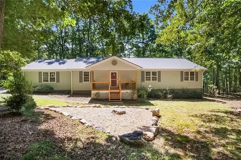 180 Watts Lake Rd, Mcdonough, GA 30252