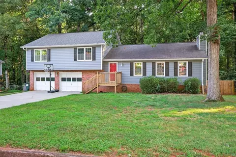 360 Senior Dr, Lawrenceville, GA 30044