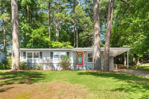 1244 Sparrow Ln, Decatur, GA 30033