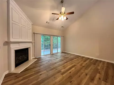 Living - 3473 Stoneham Dr, Duluth, GA 30097 photo 1 of 11