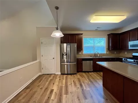 Kitchen - 3473 Stoneham Dr, Duluth, GA 30097 photo 3 of 5