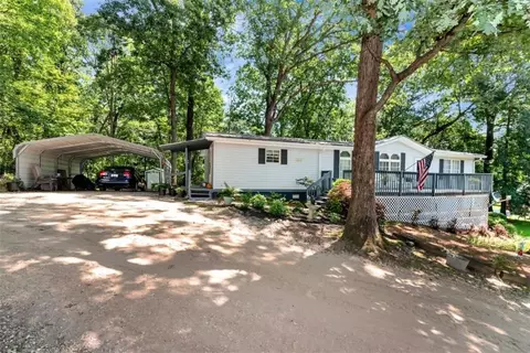 335 Otis Brown Rd, Baldwin, GA 30511