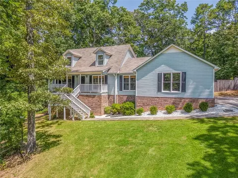 22 Timberwood Dr SE, Silver Creek, GA 30173