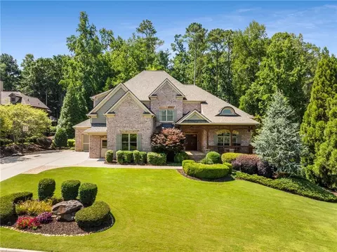 127 Brannon Dr, Canton, GA 30115