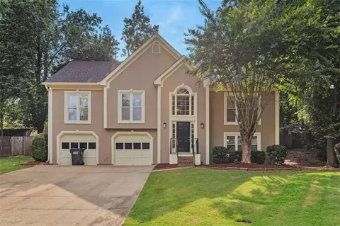 2571 Gabriel Ln, Kennesaw, GA 30152