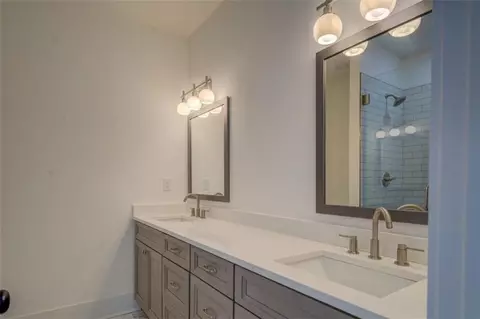 Bath - 5106 N Pratt St N, Covington, GA 30014 photo 1 of 8